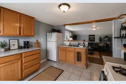 976 Lawson Avenue E, Saint Paul, MN 55106 - Photo 23