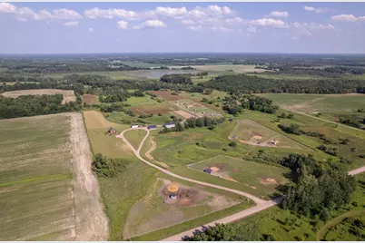 39057 Variolite Street NW, Dalbo, MN 55017 - Photo 31