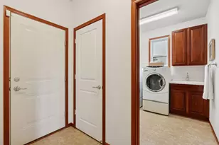 11006 James Curve, Woodbury, MN 55129 - Photo 41