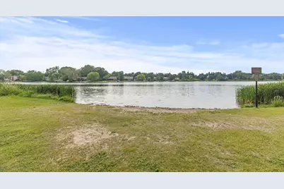 4207 Lakeside Avenue N #328, Brooklyn Center, MN 55429 - Photo 39