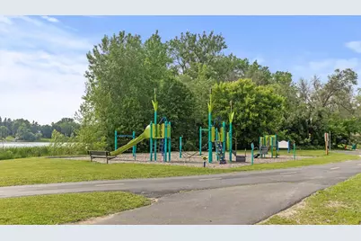 4207 Lakeside Avenue N #328, Brooklyn Center, MN 55429 - Photo 37