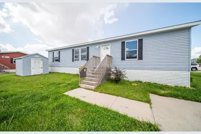 2009 Osprey Pl NW, Stewartville, MN 55976 - Photo 3