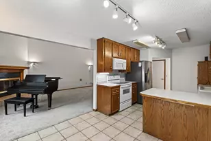 5357 Upper 147th St W, Apple Valley, MN 55124 - Photo 9