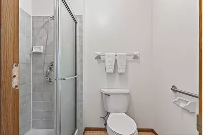 5357 Upper 147th Street W, Apple Valley, MN 55124 - Photo 21