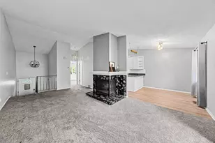 4373 Arden View Ct, Arden Hills, MN 55112 - Photo 7