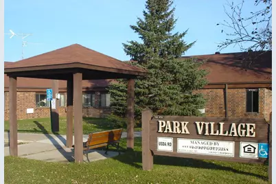 1007 1st Street #5, Lake Park, MN 56554 - Photo 1