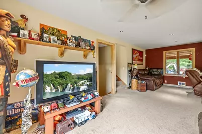 2511 Carver Avenue E, Maplewood, MN 55119 - Photo 19