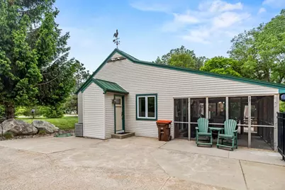 2511 Carver Avenue E, Maplewood, MN 55119 - Photo 11