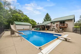 2511 Carver Ave E, Maplewood, MN 55119 - Photo 7