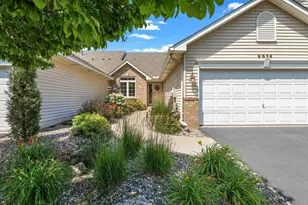 6654 Chadwick Dr, Savage, MN 55378 - Photo 1