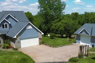 8431 County 17 Blvd, Cannon Falls, MN 55009 - Photo 1