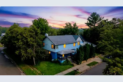 205 Commercial Avenue N, Sandstone, MN 55072 - Photo 1