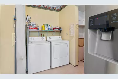 205 Commercial Avenue N, Sandstone, MN 55072 - Photo 17