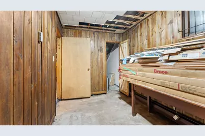 205 Commercial Avenue N, Sandstone, MN 55072 - Photo 45