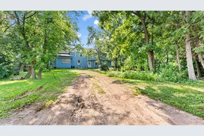 205 Commercial Avenue N, Sandstone, MN 55072 - Photo 47