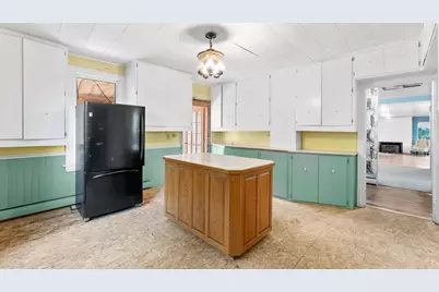 205 Commercial Avenue N, Sandstone, MN 55072 - Photo 13