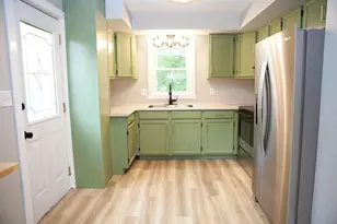 213 Lake Ave, Detroit Lakes, MN 56501 - Photo 9