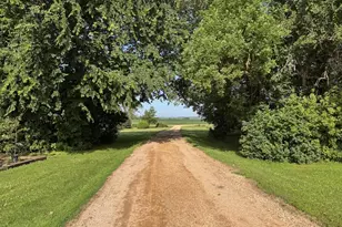 1186 Co Rd 118, Lake Benton Twp, MN 56149 - Photo 5