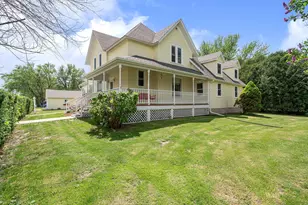 310 1st Ave SE, Blooming Prairie, MN 55917 - Photo 1