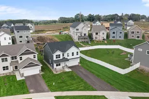 7451 Agate Trl, Inver Grove Heights, MN 55077 - Photo 5