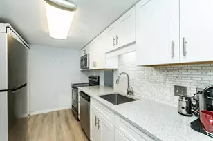 207 5th Ave SW, Rochester, MN 55902 - Photo 7