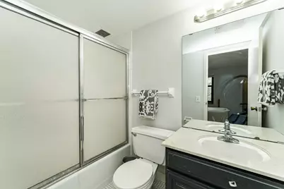 207 5th Avenue SW #208, Rochester, MN 55902 - Photo 11