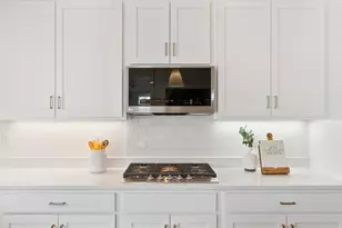 1969 S Lusitano St, Shakopee, MN 55379 - Photo 31