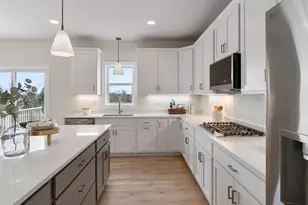 1969 S Lusitano St, Shakopee, MN 55379 - Photo 29