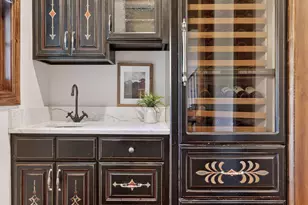 8523 Amsden Rd, Bloomington, MN 55438 - Photo 17