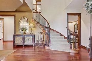 8523 Amsden Rd, Bloomington, MN 55438 - Photo 7