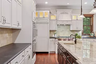 8523 Amsden Rd, Bloomington, MN 55438 - Photo 13