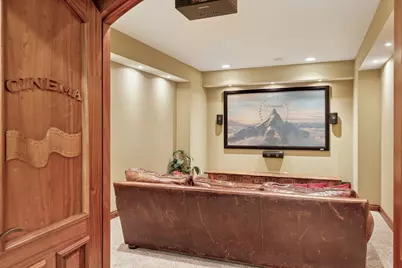 8523 Amsden Road, Bloomington, MN 55438 - Photo 45