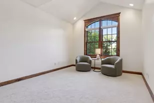 8523 Amsden Rd, Bloomington, MN 55438 - Photo 31