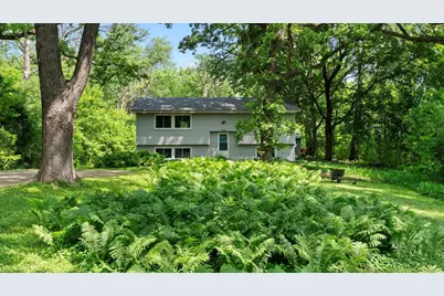 1504 89th Avenue N, Brooklyn Park, MN 55444 - Photo 1