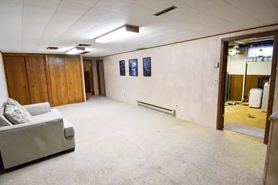 302 Sherwood Avenue N, Thief River Falls, MN 56701 - Photo 31