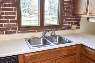 302 Sherwood Ave N, Thief River Falls, MN 56701 - Photo 13