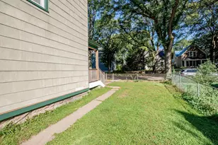 310 Burgess St, Saint Paul, MN 55117 - Photo 5