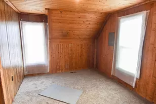 715 8th St E, Thief River Falls, MN 56701 - Photo 17