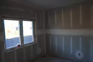 33006 Hilary Cir, Cambridge, MN 55008 - Photo 17