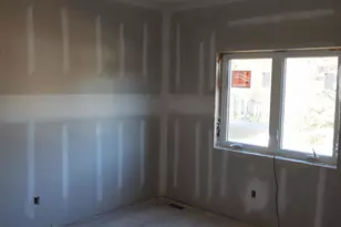 33006 Hilary Cir, Cambridge, MN 55008 - Photo 13