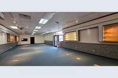 202 S Broadway Avenue, Albert Lea, MN 56007 - Photo 5