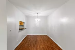 10441 Greenbrier Rd, Minnetonka, MN 55305 - Photo 9