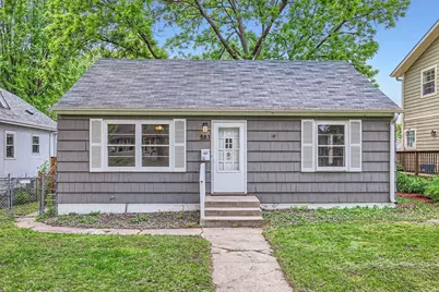 583 Cromwell Avenue, Saint Paul, MN 55104 - Photo 1