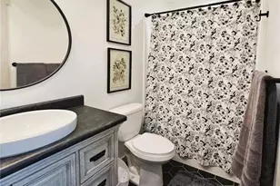 201 1/2 10th Ave SE, Pipestone, MN 56164 - Photo 13