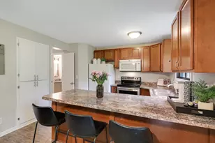 11594 Scotch Pine Ct, Eden Prairie, MN 55344 - Photo 13