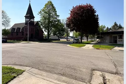 109 E Luverne Street #220, Luverne, MN 56156 - Photo 29