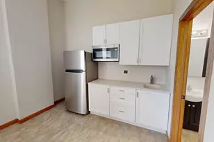 542 Benson Ave SW, Willmar, MN 56201 - Photo 3