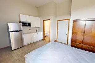 542 Benson Ave SW, Willmar, MN 56201 - Photo 3