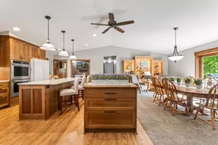 W770 Meadow Ln, Fountain City, WI 54629 - Photo 5