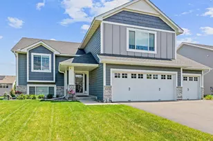 6876 94th Cove S, Cottage Grove, MN 55016 - Photo 1